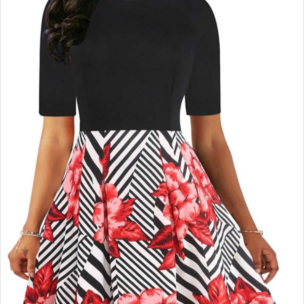 Chic Black and Red Floral Dress With POCKETS
